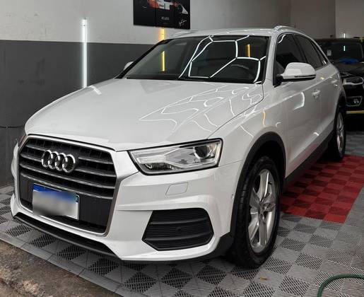 AUDI Q3 1.4 TFSI AMBIENTE FLEX 4P S TRONIC